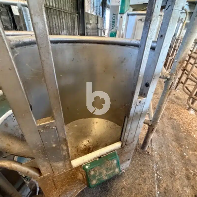 2 gebrauchte GEA-Melkroboter, Modell R9500 – 2022 – Bild 9